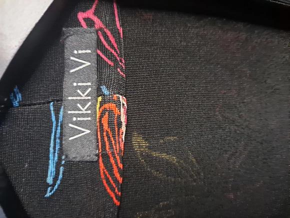 Vikki Vi Black Colorful Floral Open Front Cardigan Size 2X - Picture 3 of 6